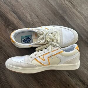 Vans Serio Collection